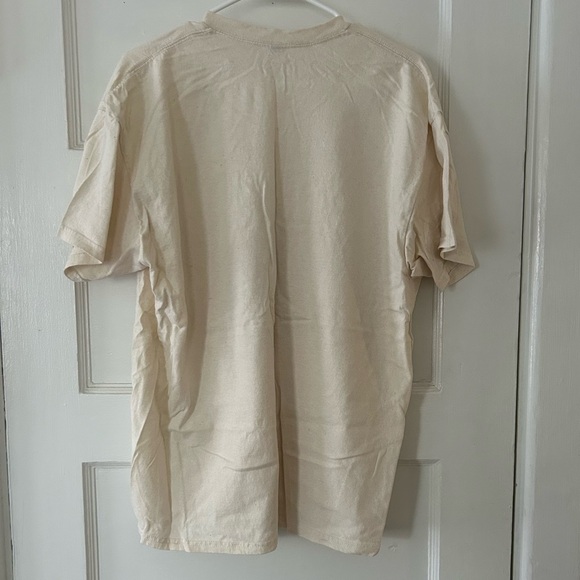 Graphic Tee - Picture 2 of 7